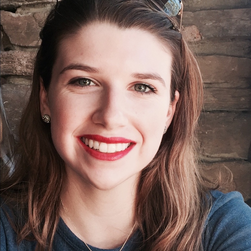 Meet your Posher, Lydia